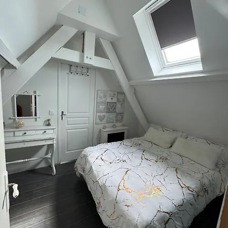 Charming 2 Steps From The Sea *